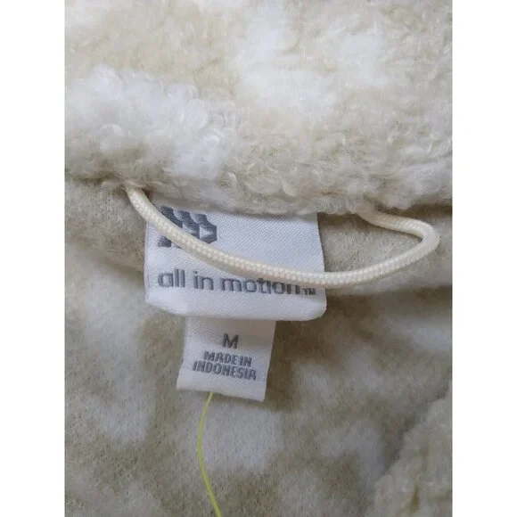 All In Motion Women's Sz M Cozy Beige Cheetah Print Full Zip Sherpa Jacket NEW - Picture 7 of 7